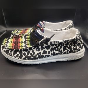 GYPSY JAZZ SLIP ONS WHITE LEOPARD AND SOUTHWESTERN PRINT